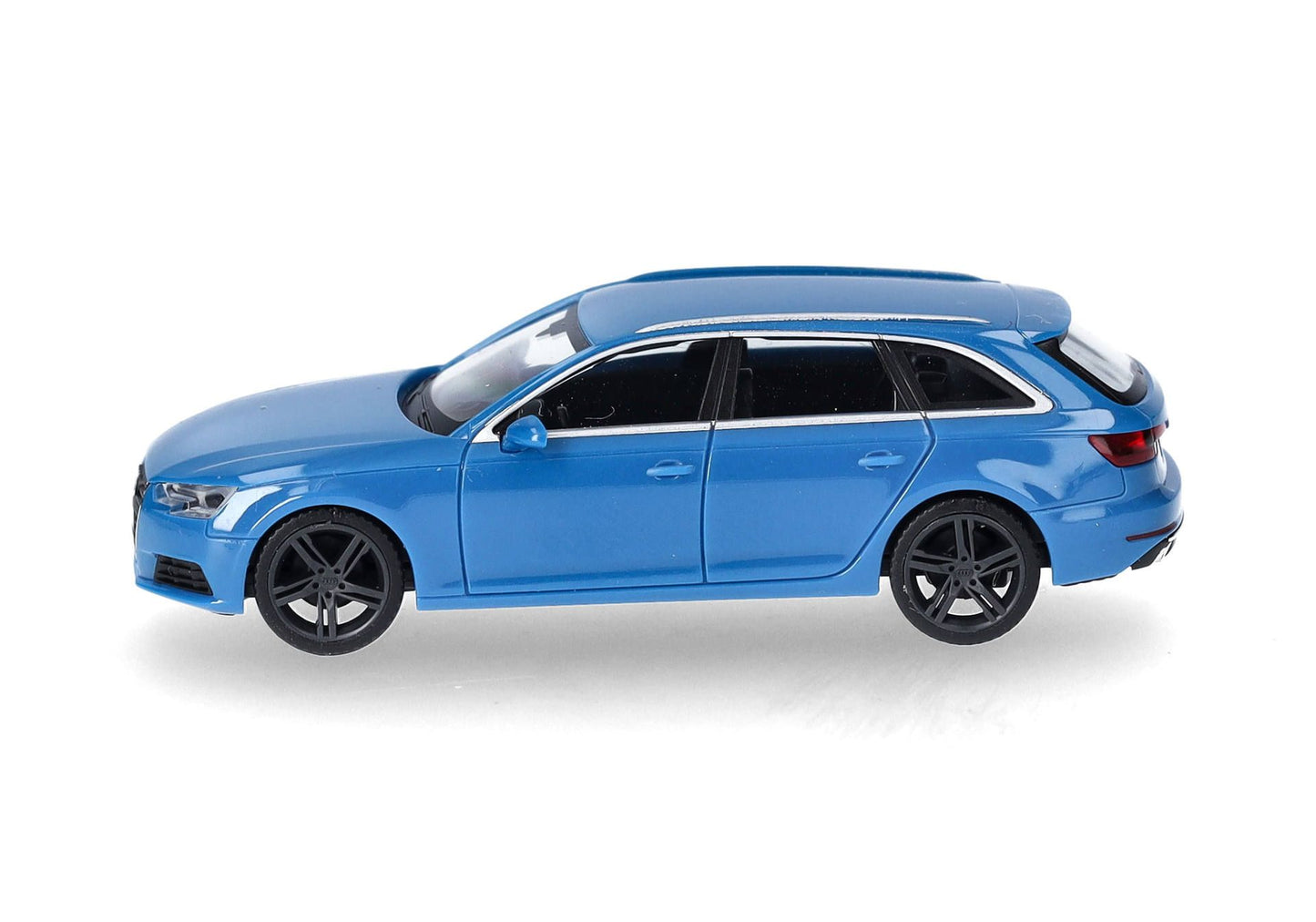 1/87 Audi A4 Avant Turbo Blue