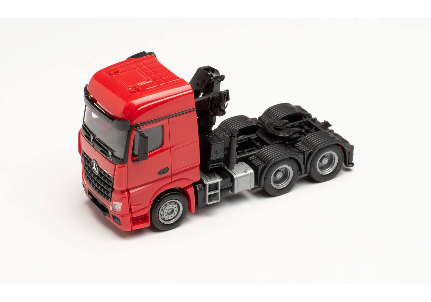 1/87 MercedesBenz Arocs 6x4 with Crane Tractor Red