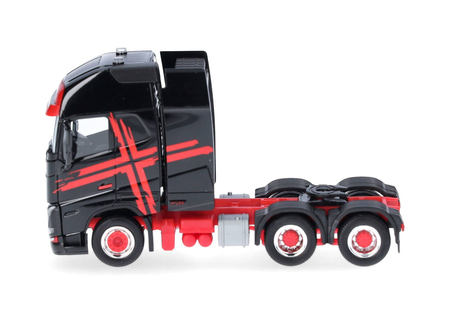 1/87 Volvo FH16 GL XL 2020 Rigid Tractor with Heavy Duty Tower Black/Red