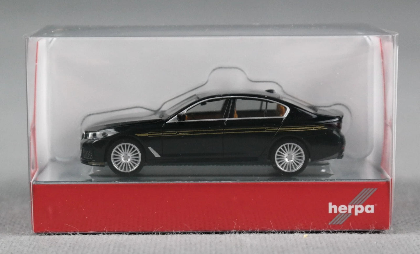 1/87 BMW Alpina B5 Limousine Black
