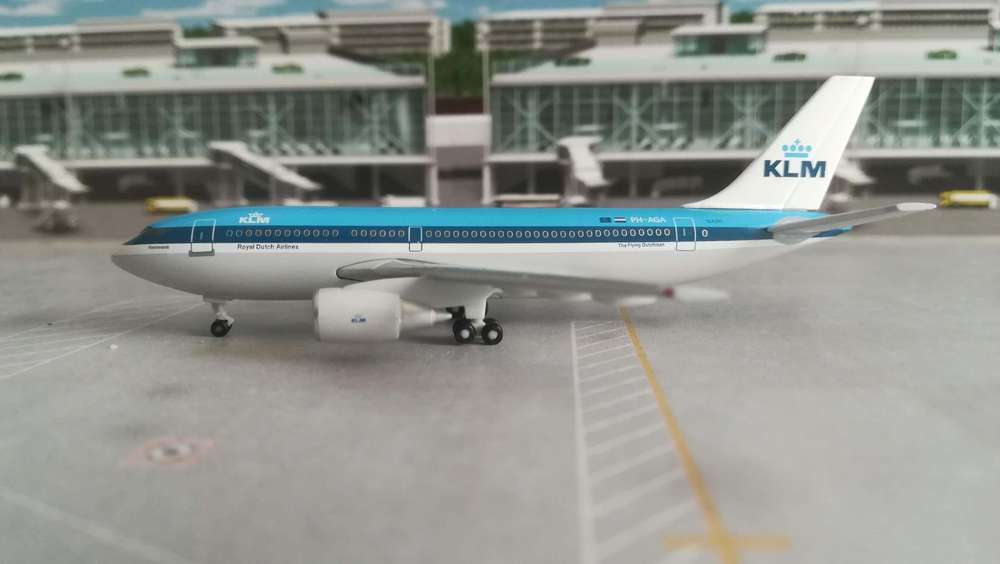 1/500 KLM Airbus A310-200 PH-AGA "Rembrandt"