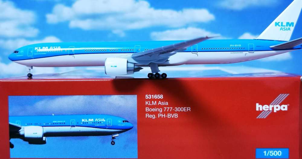 1/500 KLM Asia Boeing 777-300ER PH-BVB "Fulufjället National Park"