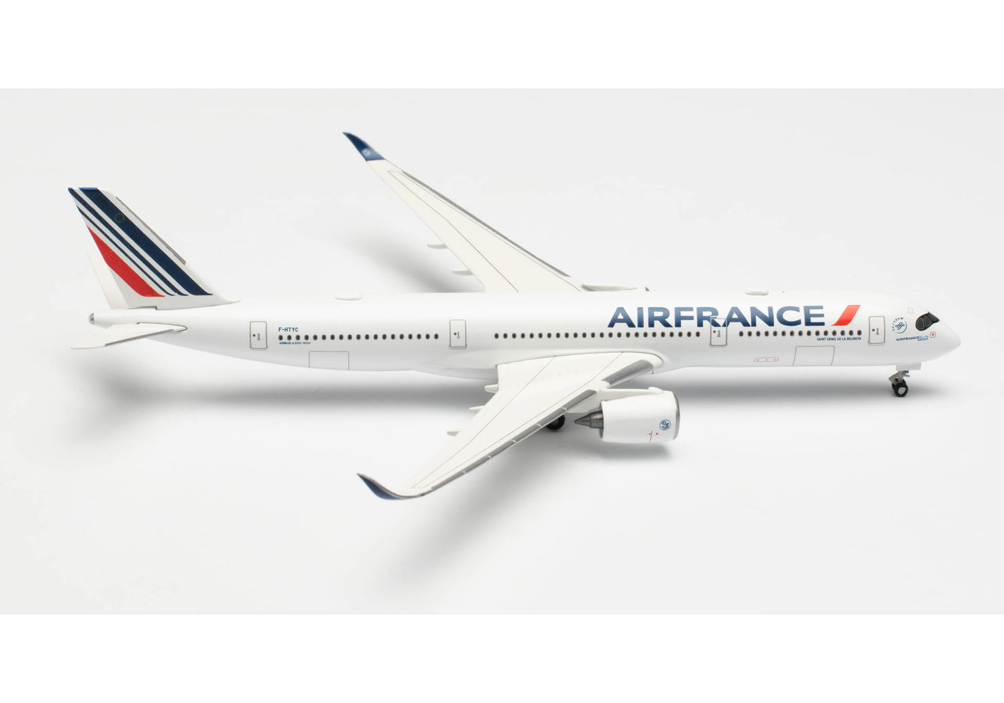 1/500 Air France Airbus A350-900 F-HTYC "Saint Denis de La Reunion"