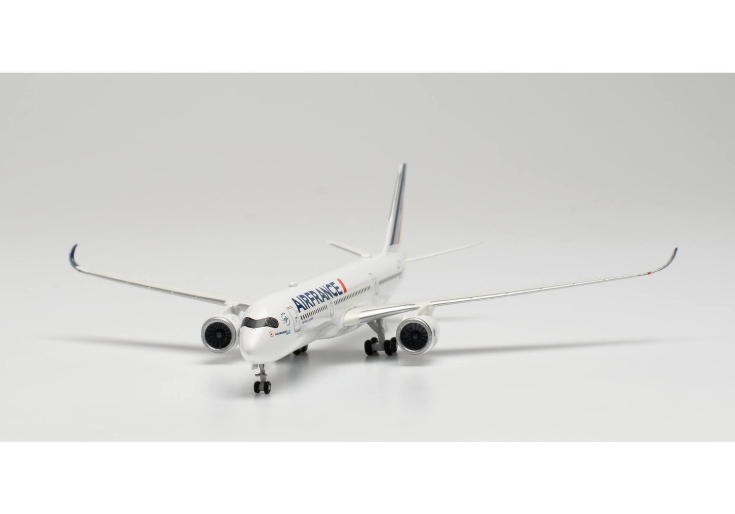 1/500 Air France Airbus A350-900 F-HTYC "Saint Denis de La Reunion"
