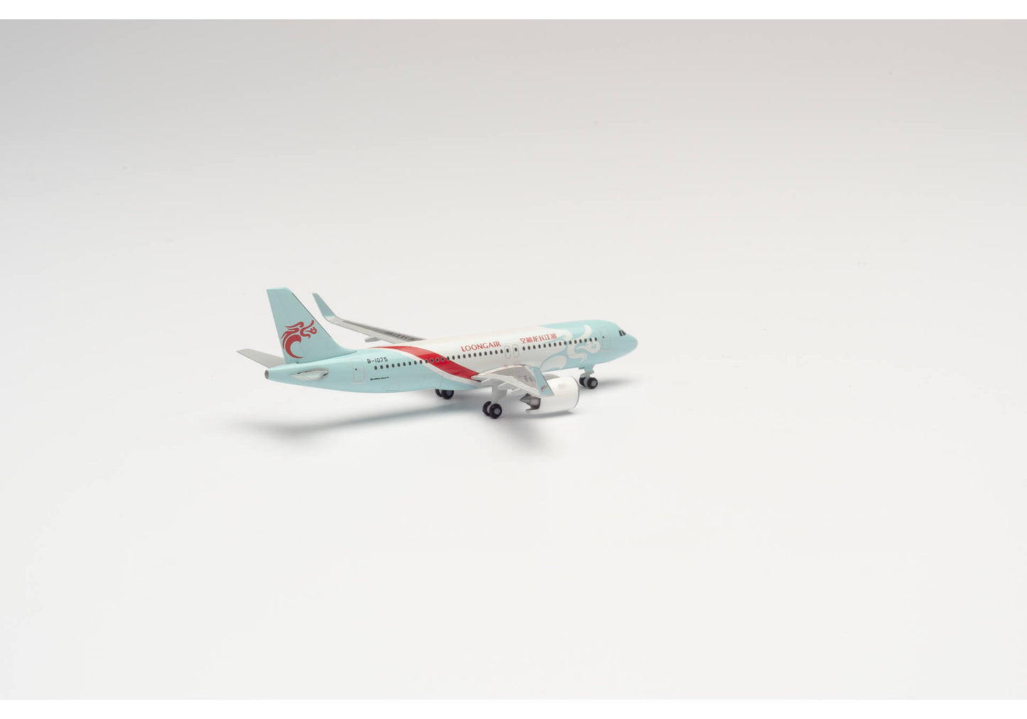 1/500 Loong Air Airbus A320neo B-1075