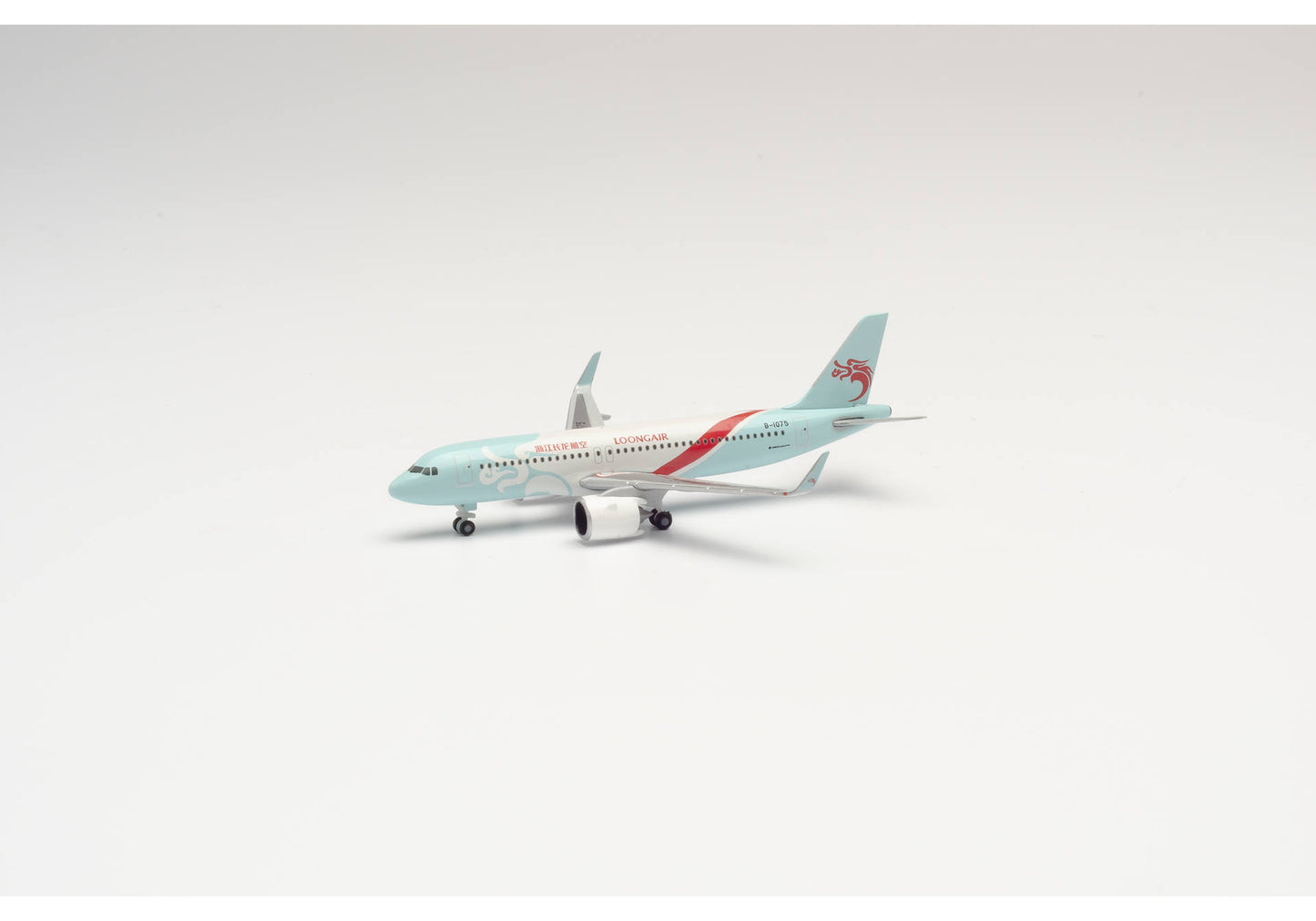1/500 Loong Air Airbus A320neo B-1075