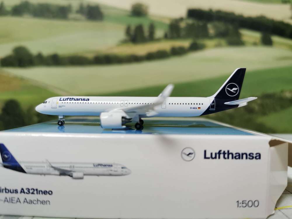 1/500 Lufthansa Airbus A321neo D-AIEA Aachen