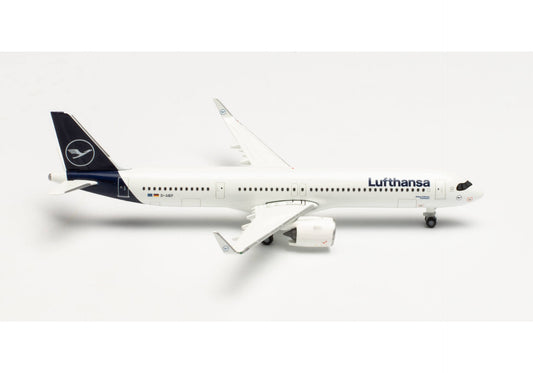 1/500 Lufthansa Airbus A321Neo D-AIEF Forchheim