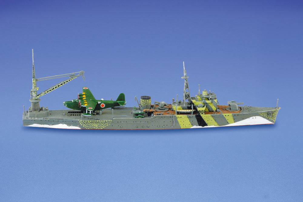 1/700 I.J.N SEAPLANE TENDER AKITSUSHIMA