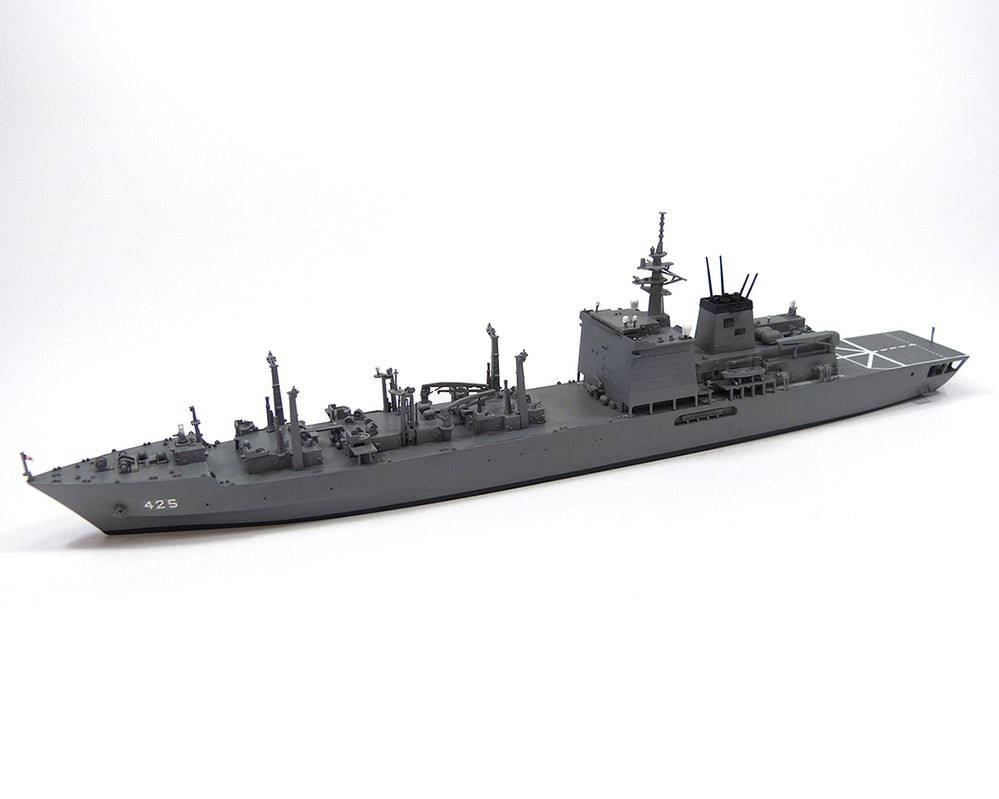 1/700 J.M.S.D.F. OIL SUPPLY SHIP MASHU