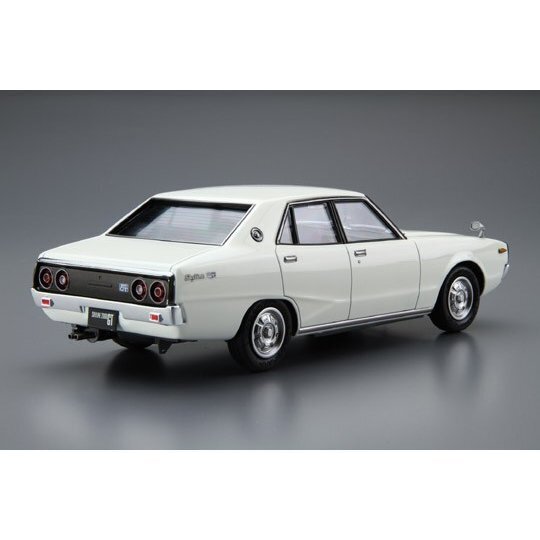 1/24 NISSAN GC110 SKYLINE 2000GT '72