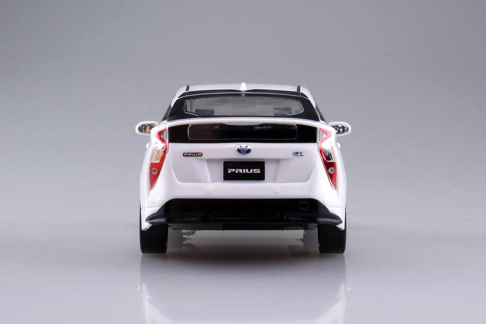 1/32 TOYOTA PRIUS Super white II