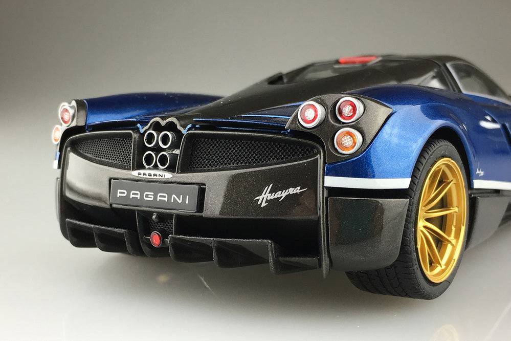 1/24 PAGANI HUAYRA Pacchetto Tempesta