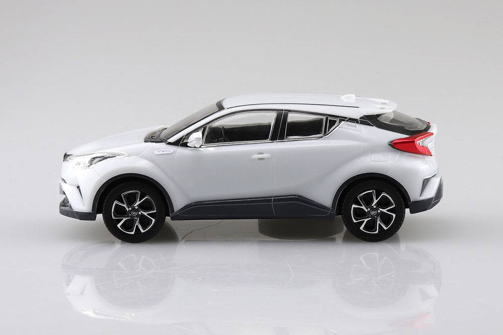 1/32 TOYOTA C-HR WHITE PEARL CRYSTAL SHINE