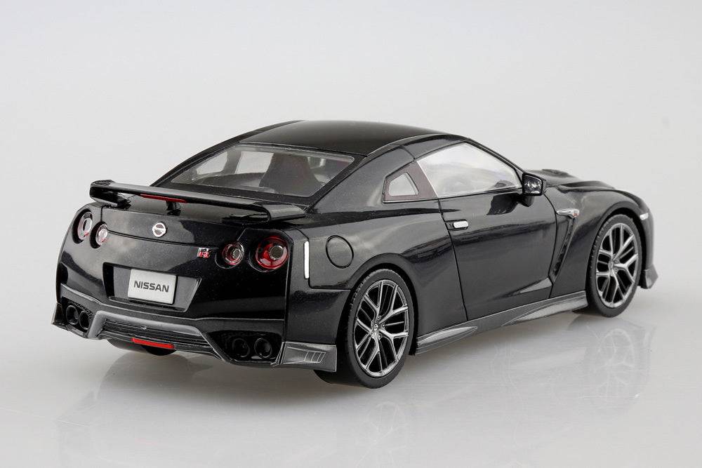 1/32 NISSAN GT-R Meteor Flake Black Pearl