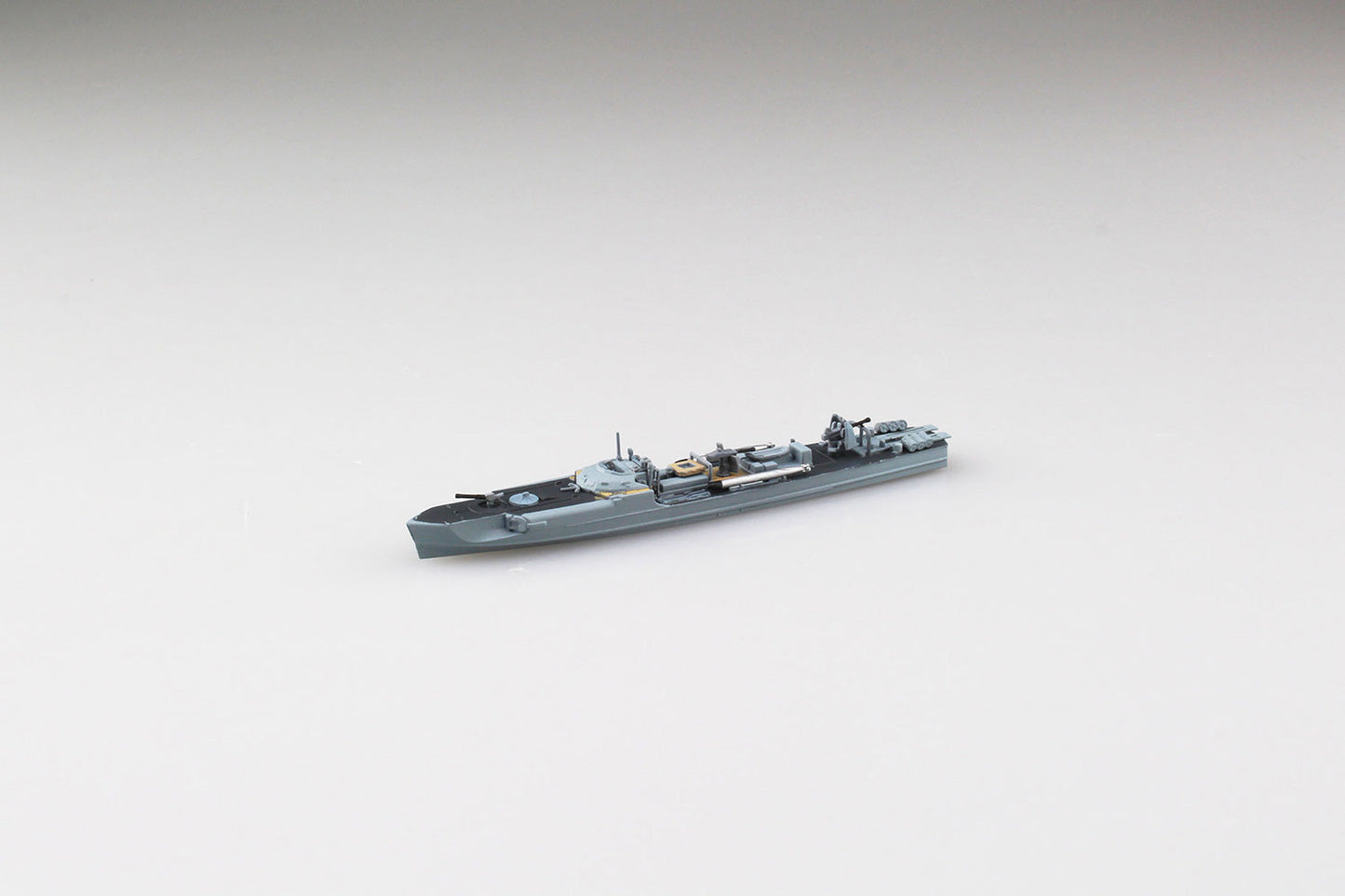 1/350 Christian Radich and S-BOAT and U-BOAT