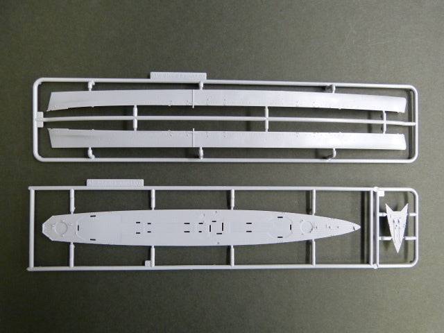 1/700 BRITISH HEAVY CRUISER NORFOLK BATTLE OF NORTH CAPE