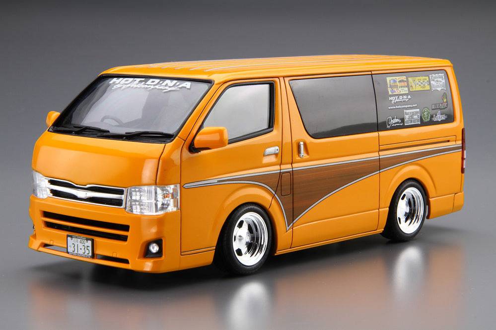 1/24 HotCompany TRH200V HIACE 12 TOYOTA