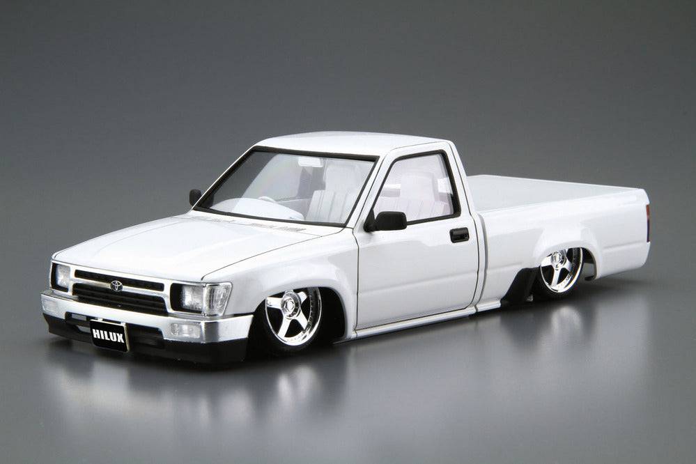 1/24 RN80 HILUX CUSTOM 85 TOYOTA