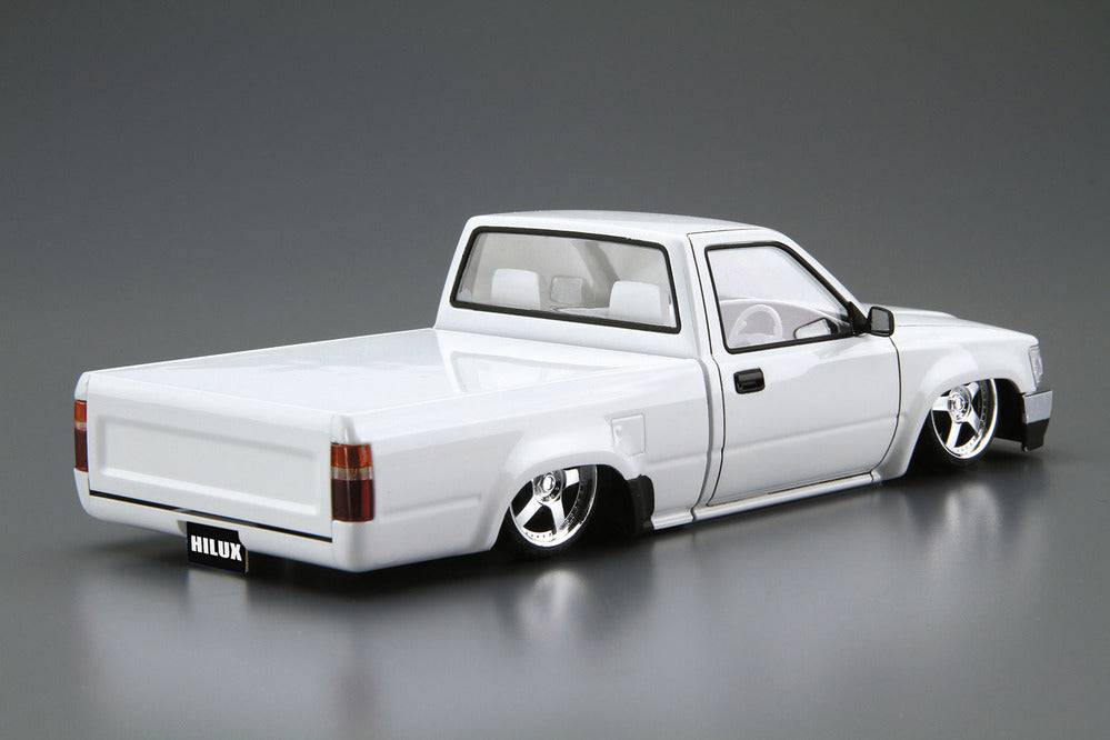 1/24 RN80 HILUX CUSTOM 85 TOYOTA