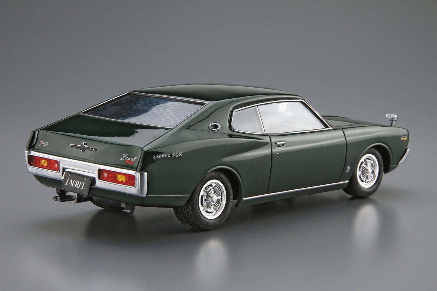 1/24 NISSAN KHC130 LAUREL HT 2000SGX 72