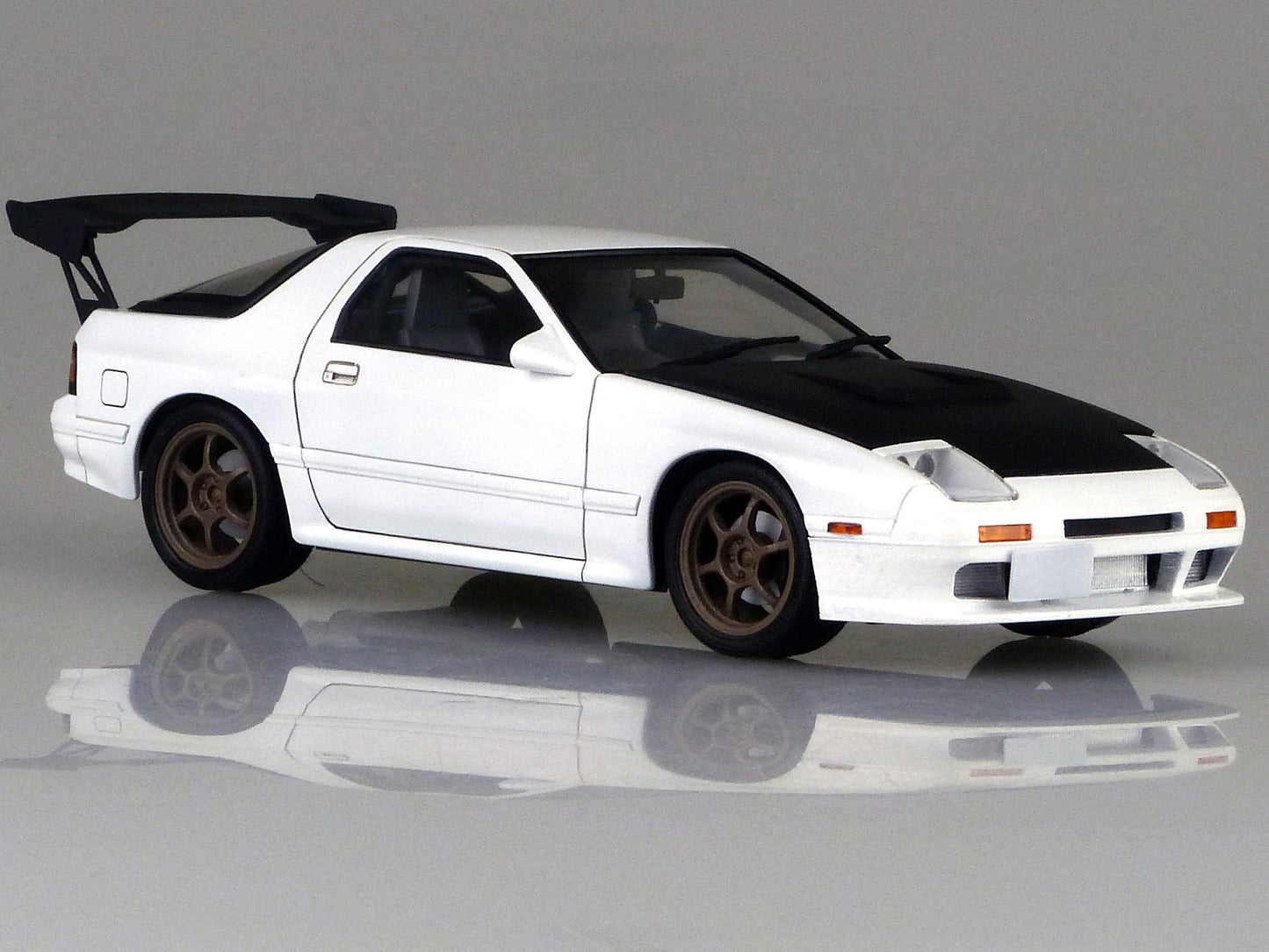 A005962 1/24 TAKAHASHI RYOSUKE FC3S RX-7 [HAKONE BATTLE VER.]MAZDA