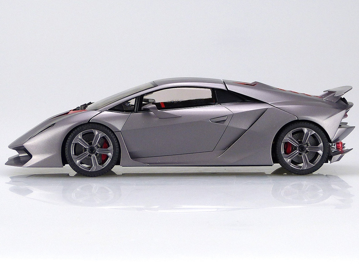 A006221 1/24 10 Lamborghini SESTO ELEMENTO