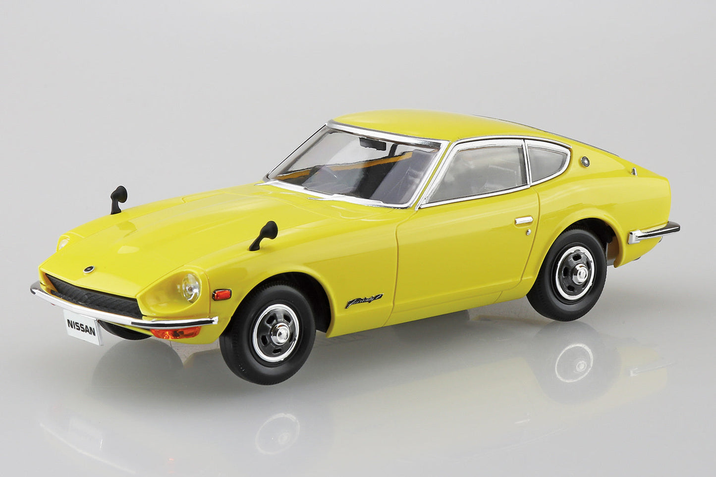 1/32 NISSAN S30 FAIRLADY Z YELLOW