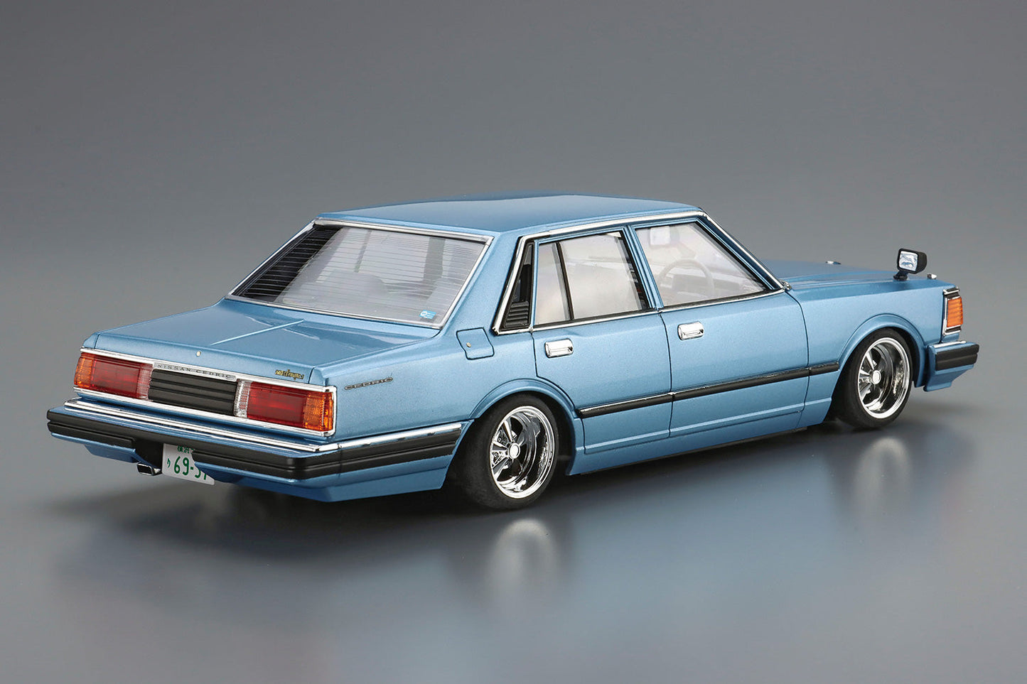 1/24 NISSAN 430 CEDRIC SEDAN