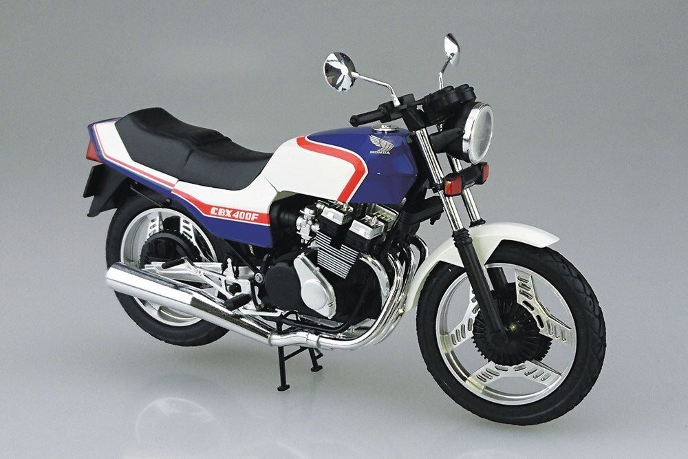 1/12 HONDA NC07 CBX400F Pearl candy blue/Pearl shell white 81