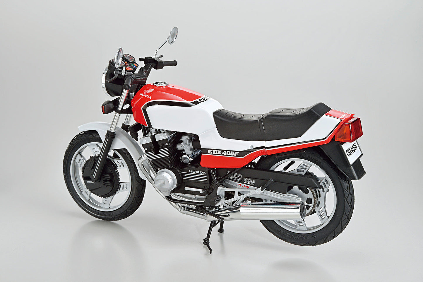 1/12 HONDA NC07 CBX400F Candy pearl maui red/Pearl shell white '81