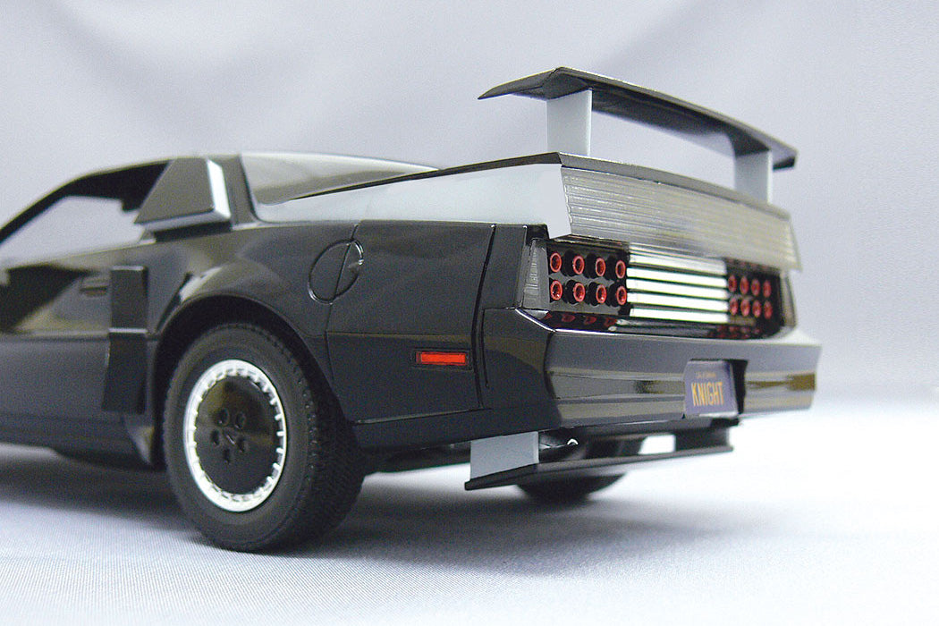 1/24 KNIGHT RIDER KNIGHT 2000 K.I.T.T. SPM