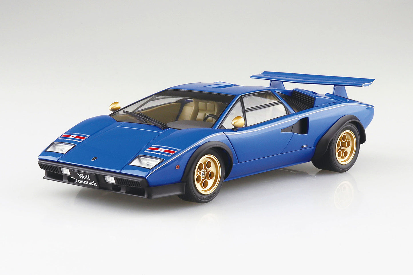 1/24 76 WOLF Countach Version 2