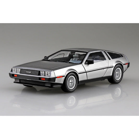 1/24 82 Delorean DMC-12