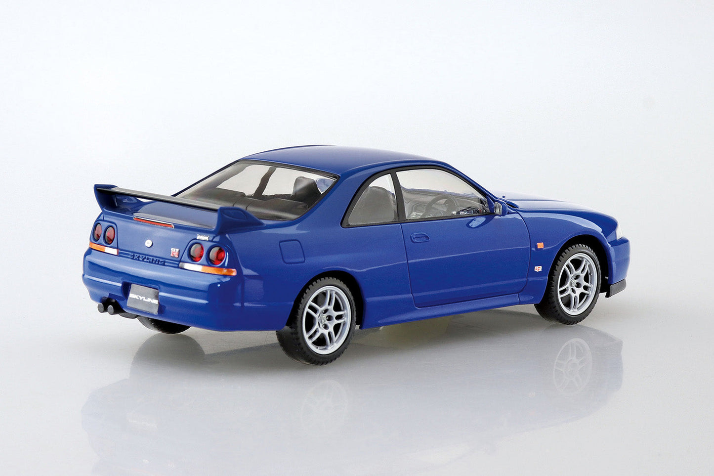 1/32 NISSAN R33 SKYLINE GT-R (CHAMPIONSHIP BLUE)