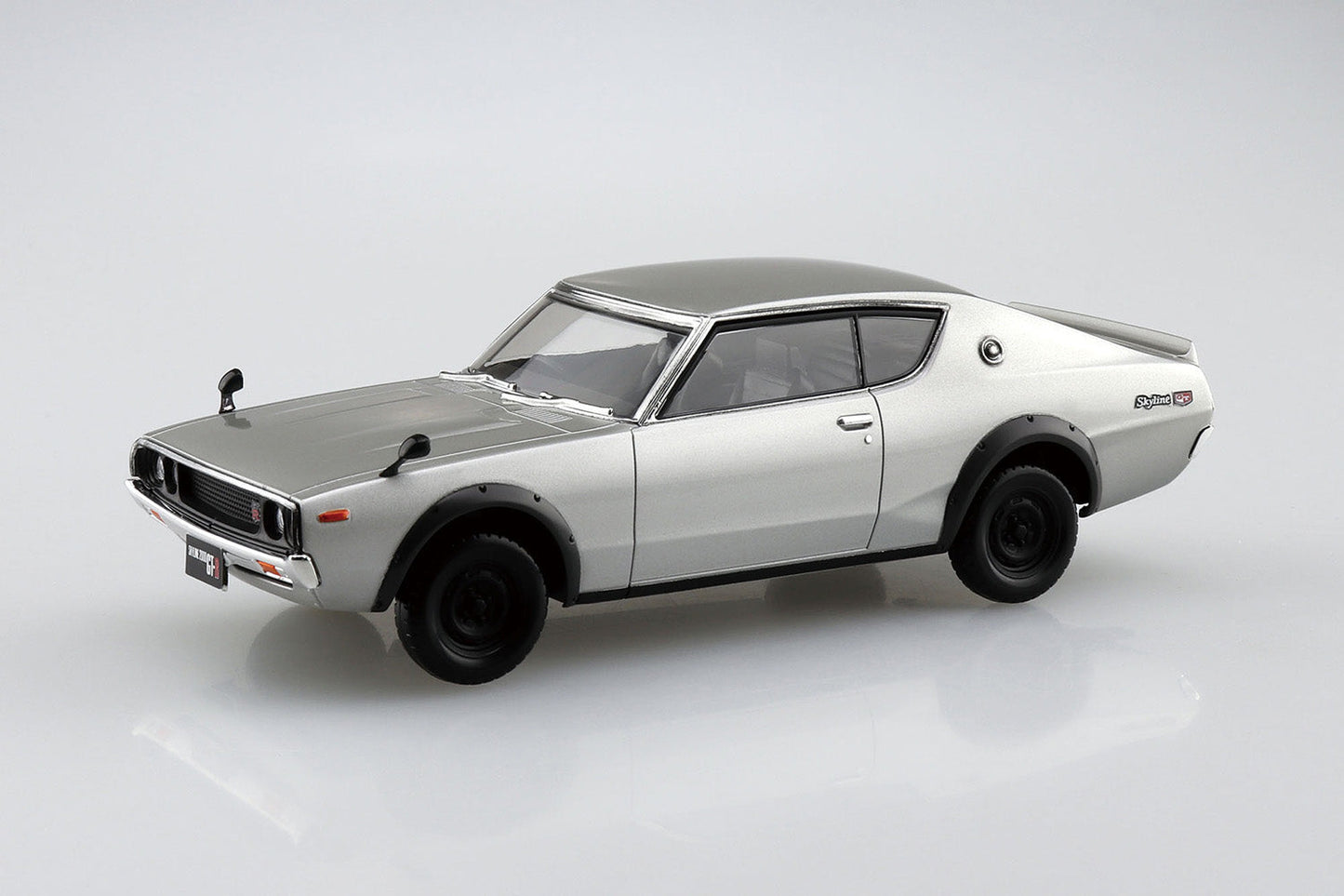 1/32 Nissan C110 Skyline GT-R (Silver)