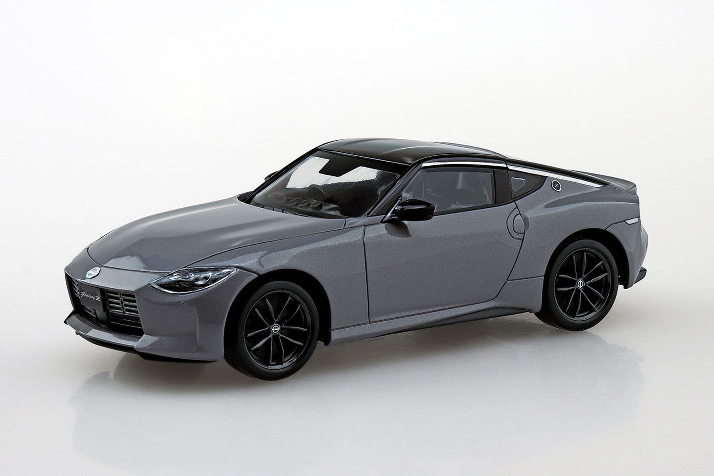 1/32 NISSAN RZ34 FAIRLADY Z (Stealth Gray)