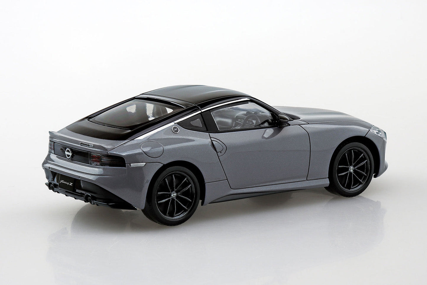 1/32 NISSAN RZ34 FAIRLADY Z (Stealth Gray)