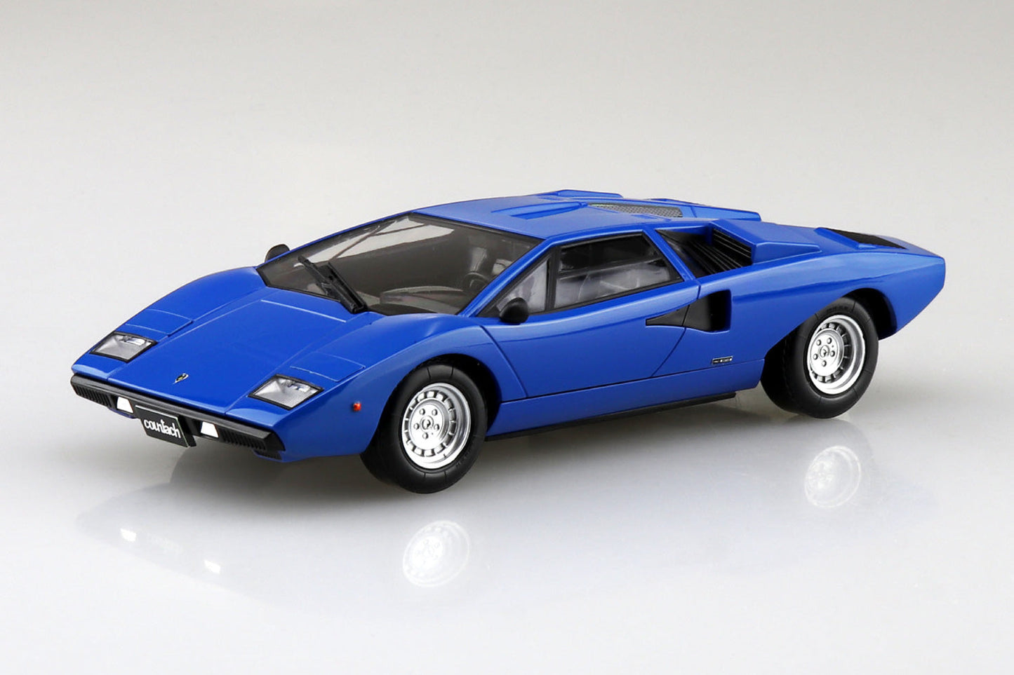 1/32 SNAP Lamborghini Countach LP400 (Blue)