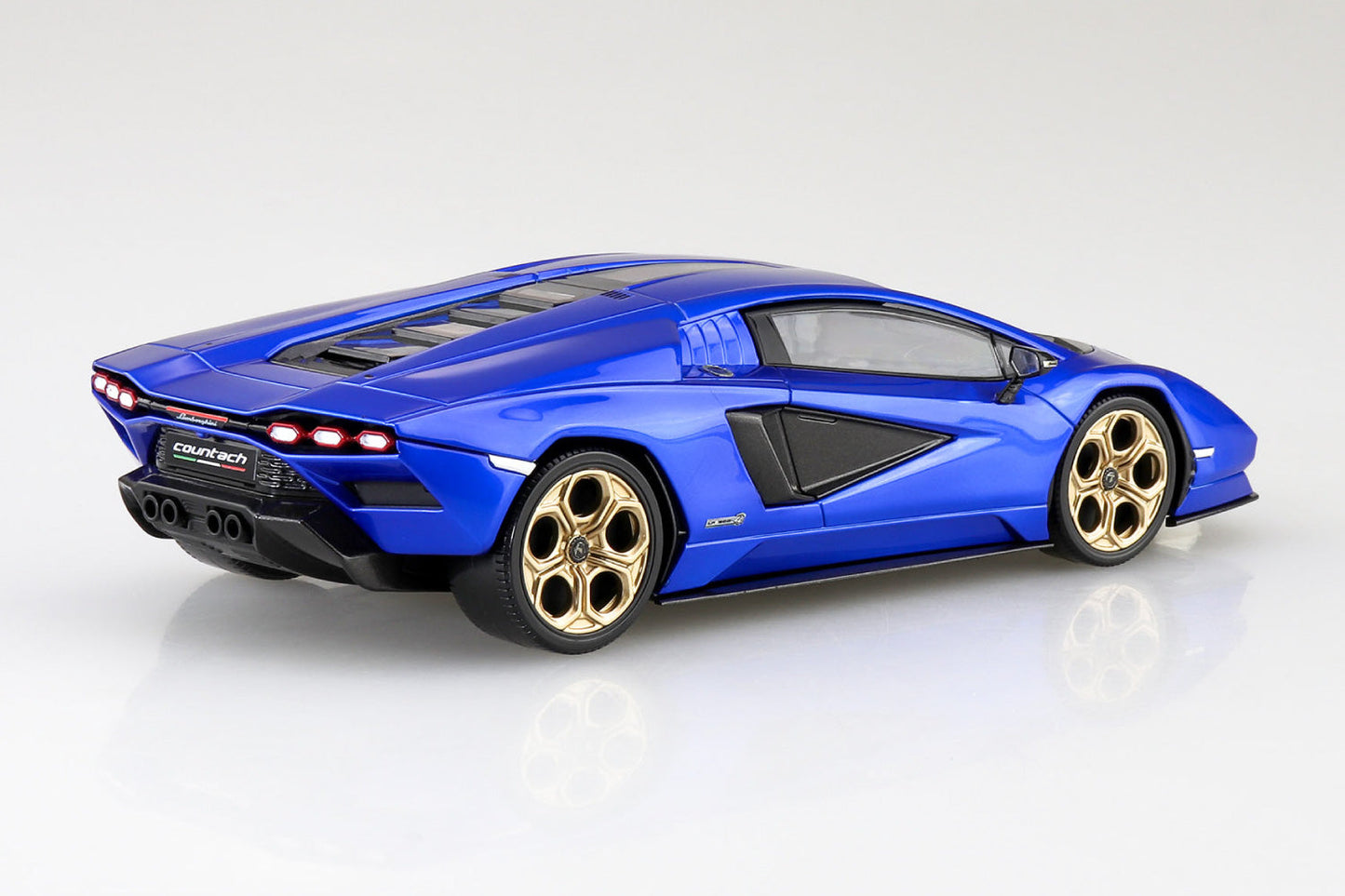 1/32 SNAP Lamborghini Countach LPI 800-4 (Metallic Blue)