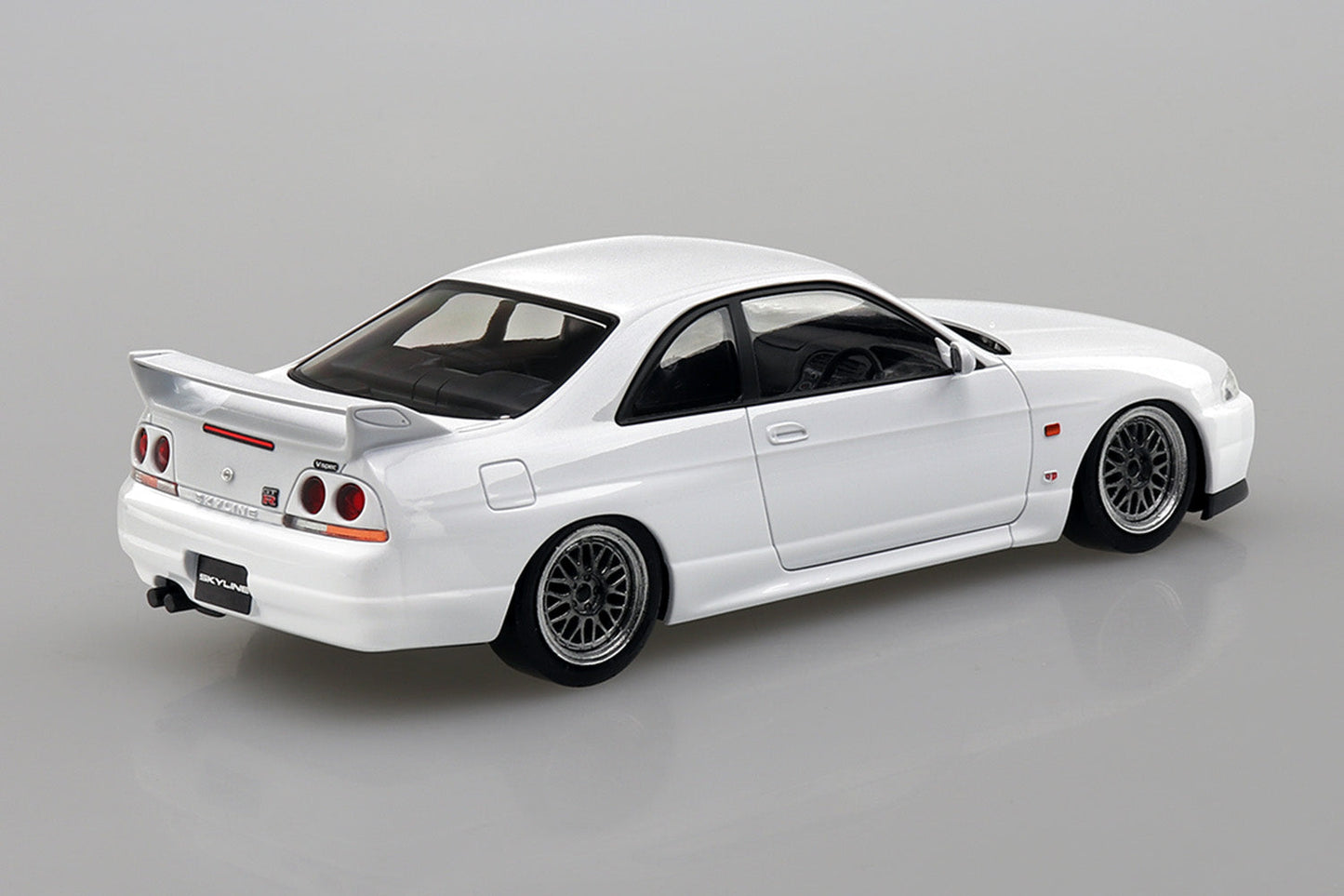 1/32 Nissan R33 Skyline GT-R Custom Wheel (White)