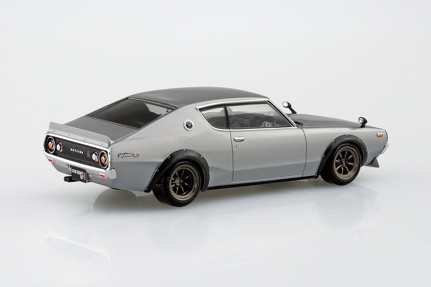 1/32 Snap Nissan C110 Skyline GT-R Custom (Silver)