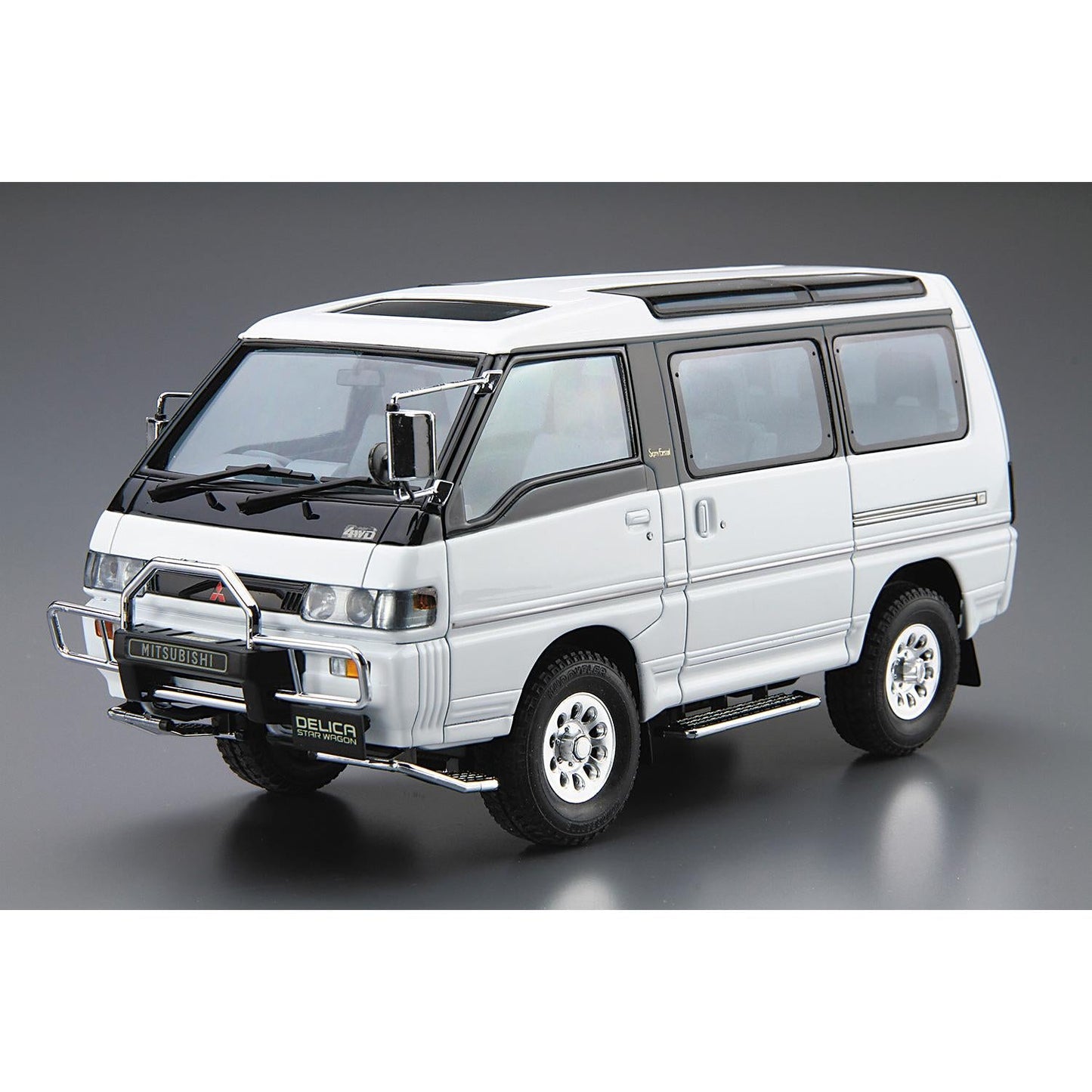 1/24 MITSUBISHI P35W DELICA STAR WAGON '91
