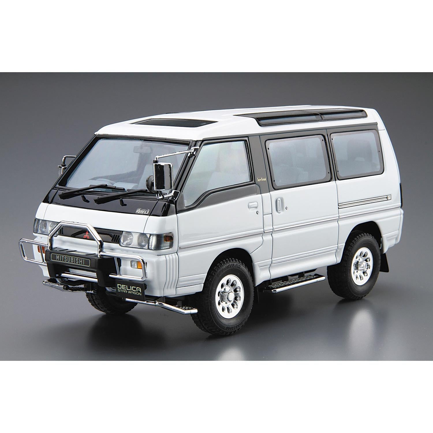 1/24 MITSUBISHI P35W DELICA STAR WAGON '91