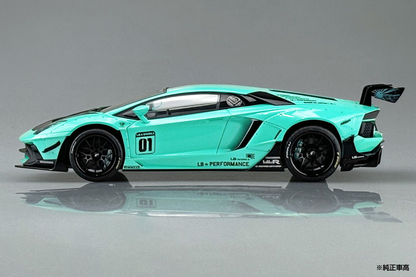 1/24 LB-Works Lamborghini Aventador Limited Edition Ver.2