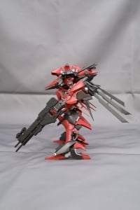 1/72 Armored Core Rayleonard 03-Aaliyah Kpachar Full Package Version