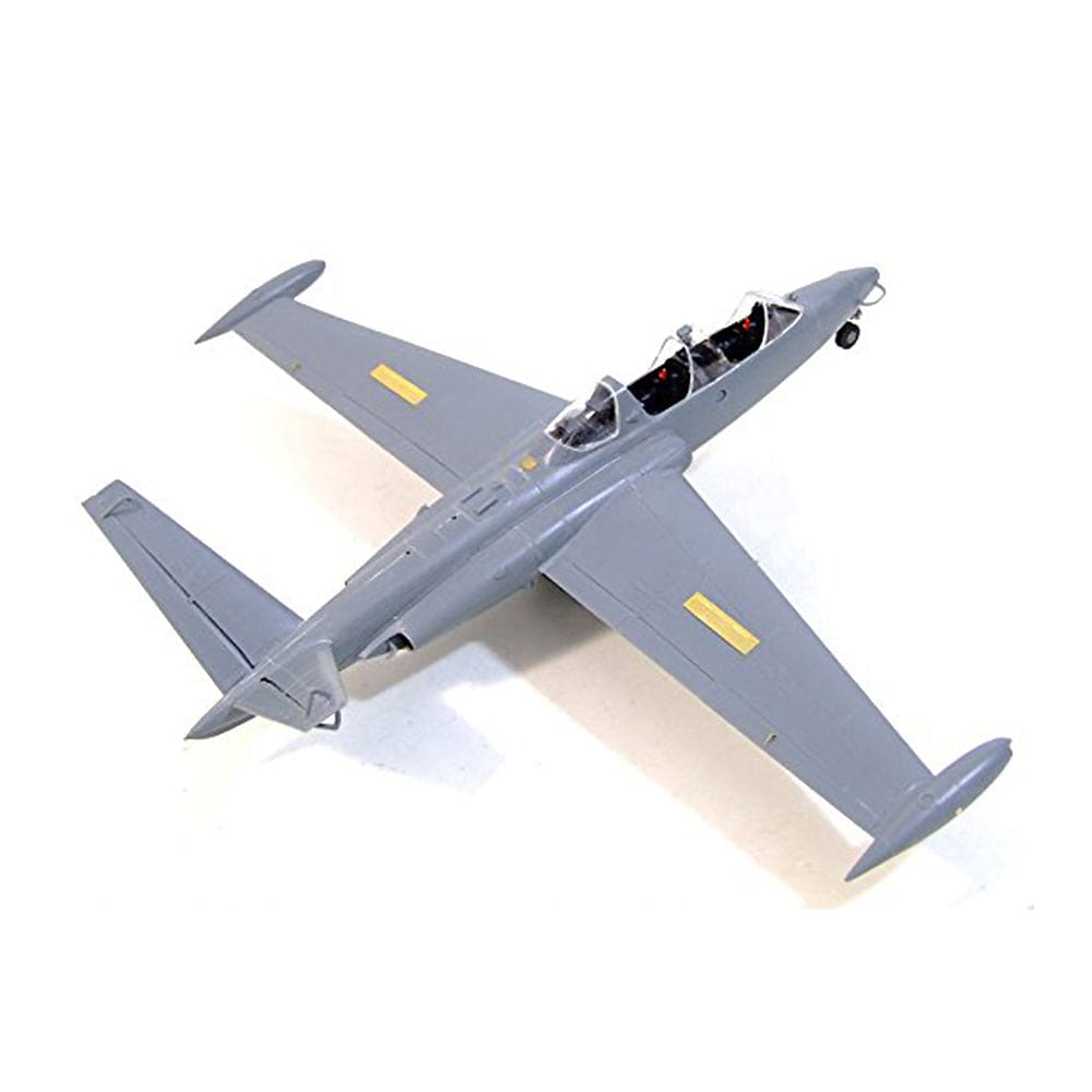 1/48 Fouga CM.170 Magister