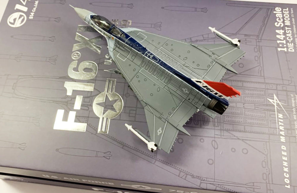 1/144 F-16XL U.S. Air Force XL-1 Prototype