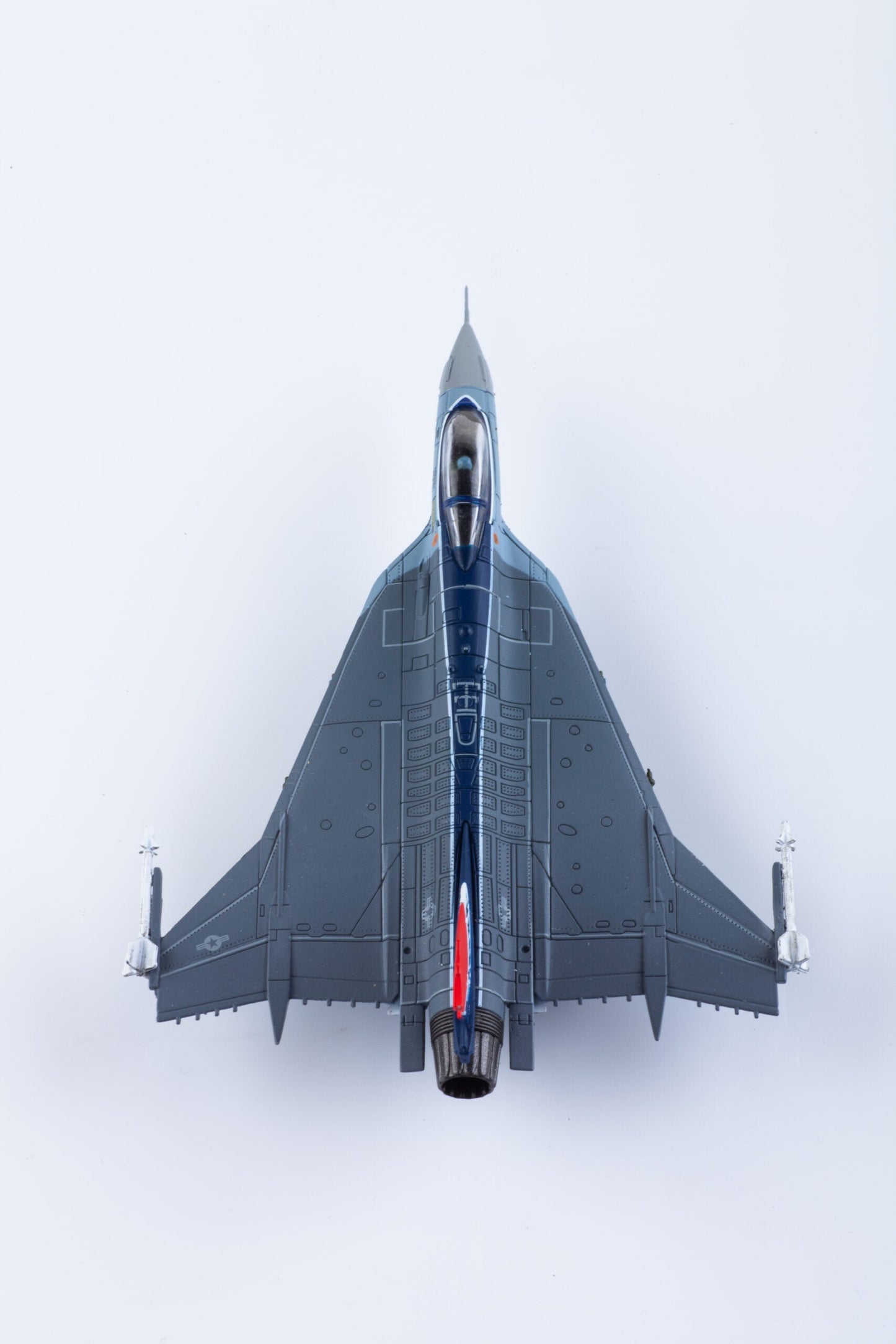 1/144 F-16XL U.S. Air Force XL-1 Prototype