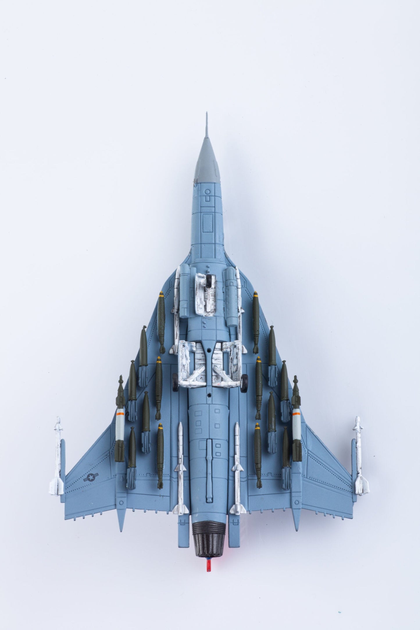 1/144 F-16XL U.S. Air Force XL-1 Prototype